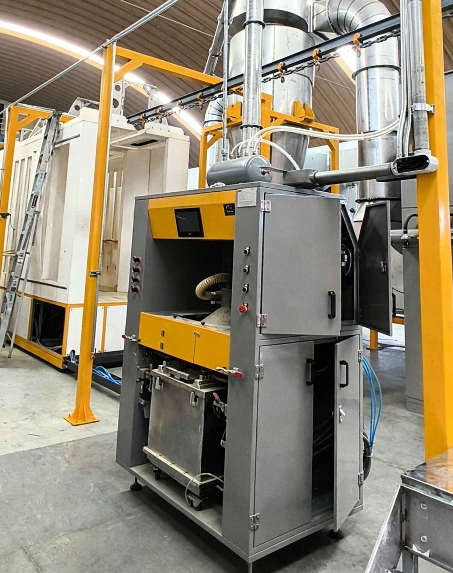 powder feed center