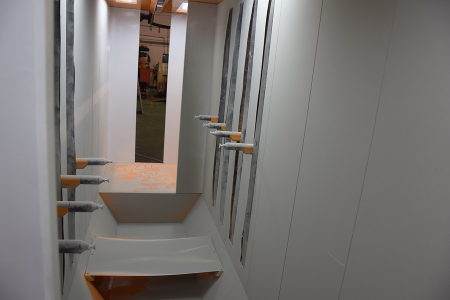 automatic powder spray gun